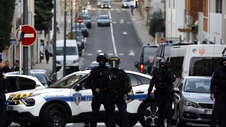 Γαλλία: Ξεκινά έρευνα για ρωσικό δίκτυο προπαγάνδας και κατασκοπείας - Τρεις συλλήψεις