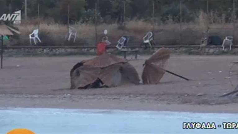 Επεισοδιακό κορονο-beach πάρτι 2.000 ατόμων στη Γλυφάδα: &quot;Η πλειοψηφία ήταν ανήλικοι&quot;, λέει ο δήμαρχος