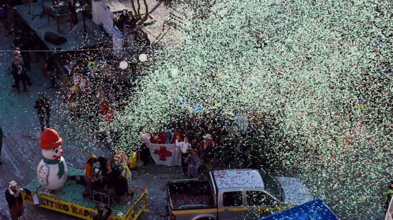 Το καρναβάλι των Μικρών στην Πάτρα - Συμμετέχουν πάνω από 14.000 παιδιά