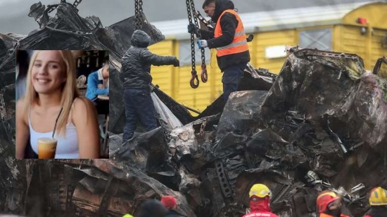 Τραγωδία στα Τέμπη: &quot;Λύγισε&quot; η αδερφή της 22χρονης Ιφιγένειας - &quot;Μας είπαν ότι κατέβηκε από το τρένο, πού είναι;&quot;