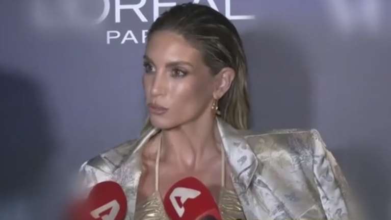 Αθηνά Οικονομάκου: "Και ο πρώτος μου γάμος ήταν να είναι προσωπικός αλλά ήταν κρυμμένοι στο διπλανό χωράφι"