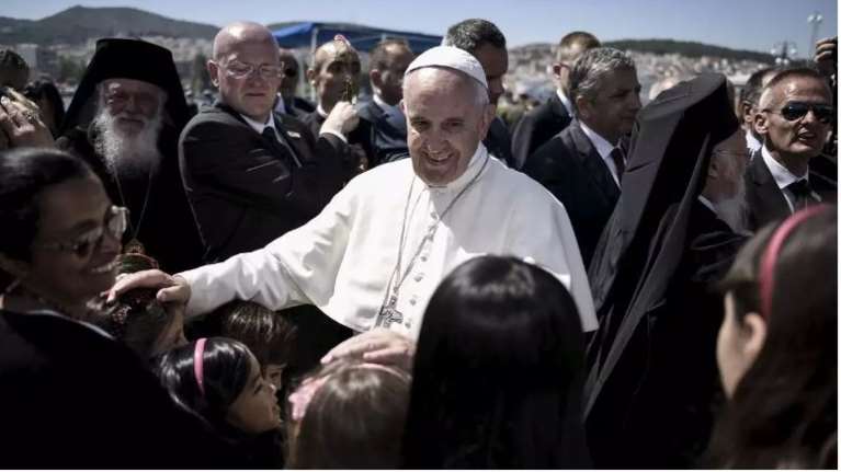 Η προσευχή του Πάπα Φραγκίσκου για τους πρόσφυγες, από τη Λέσβο το 2016 -  Μια επίσκεψη που έγραψε ιστορία