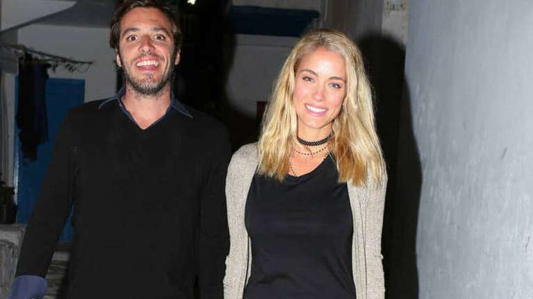 Δούκισσα Νομικού-Δημήτρης Θεοδωρίδης: Η τρυφερή φωτογραφία με τις ευχές για τη νέα χρονιά