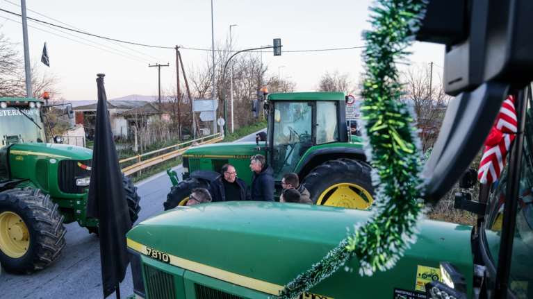 Νέα παρέμβαση Αρείου Πάγου για τα αγροτικά μπλόκα: Συλλήψεις και αυτόφωρα για τους κλειστούς δρόμους