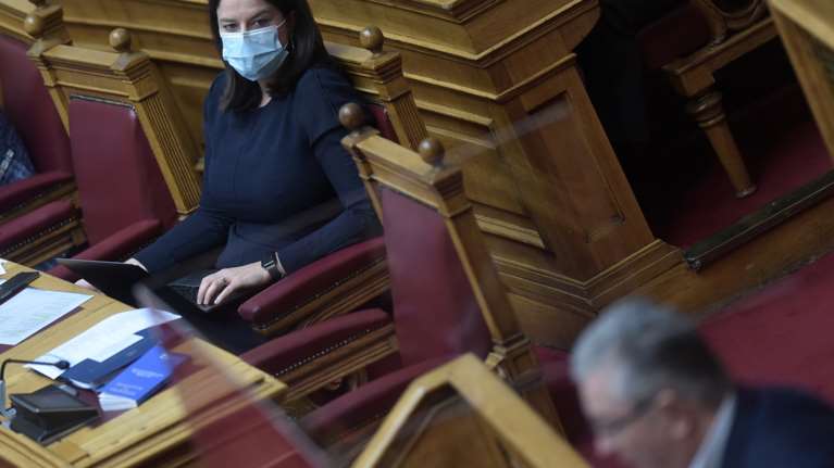 Κεραμέως: Είναι δυνατόν να μπαίνουν στο πανεπιστήμιο μαθητές, γράφοντας απλώς το όνομά τους;