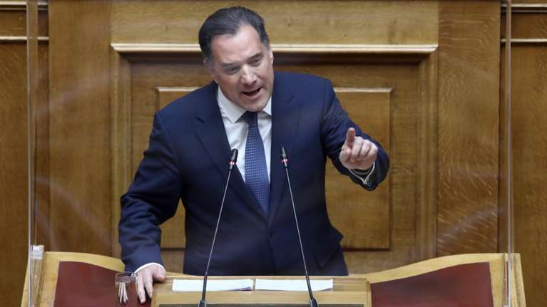 Άδωνις Γεωργιάδης: Διευκρίνιση  για τη δυνατότητα εργασίας σε πολλαπλούς εργοδότες