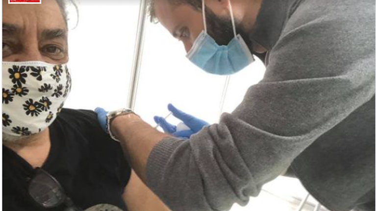 Αντώνης Καφετζόπουλος: H ευχή του αφού έκανε την πρώτη δόση του εμβολίου για τον κορονοϊό