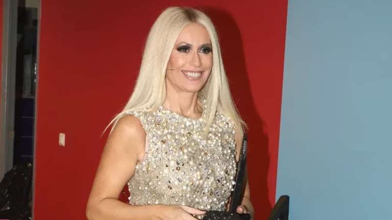 Μαρία Μπακοδήμου: Φόρεσε το σύνολο που αναδεικνύει το μαύρισμά σου