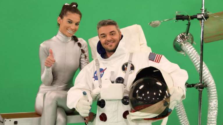 Τροχός της Τύχης: Επιστρέφει για 8η χρονιά - Αυτή είναι η  αντικαταστάτρια της Βάλιας Χατζηθεοδώρου  [βίντεο]