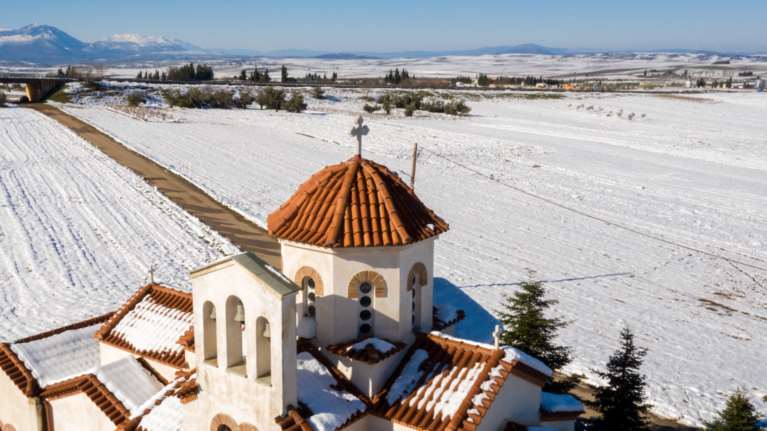 Meteo: Σάρωσε ο &quot;Λέανδρος&quot; - Κάλυψε με χιόνι το 30% της Ελλάδας - Από τα μεγαλύτερα ρεκόρ των τελευταίων 16 ετών