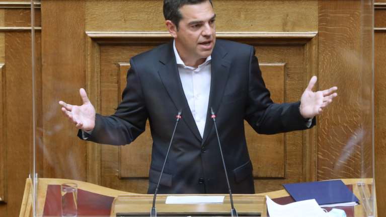 Βουλή - Τσίπρας σε Μητσοτάκη για τη διαχείριση της πανδημίας: Αποτύχατε - Είστε μόνος απέναντι στην κοινή λογική