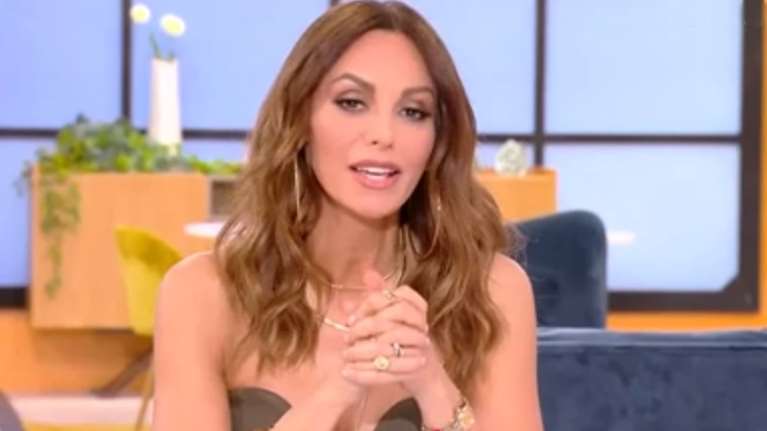 Μπέττυ Μαγγίρα: &quot;Δεν γίνεται να δεχόμαστε συνέχεια σχόλια με χολή, μίσος και να μην απαντάμε ποτέ&quot;