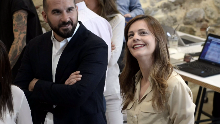 Έγκυος η Έφη Αχτσιόγλου - Περιμένουν παιδί με τον σύντροφό της Δ. Τζανακόπουλο