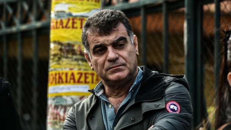 Κώστας Βαξεβάνης: Καταγγέλλει ότι δέχθηκε επίθεση ενώ ήταν με την οικογένειά του σε εστιατόριο στην Εύβοια