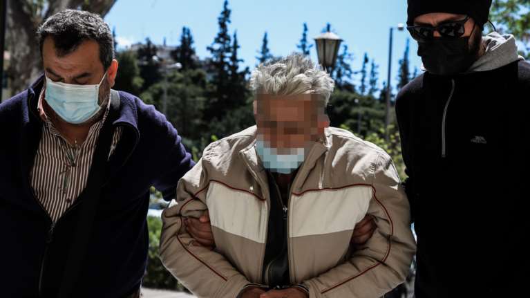 Οικογενειακή τραγωδία στο Κορωπί: Αυτός είναι ο 76χρονος παιδοκτόνος - Δολοφόνησε εν ψυχρώ τον γιο του [εικόνες]