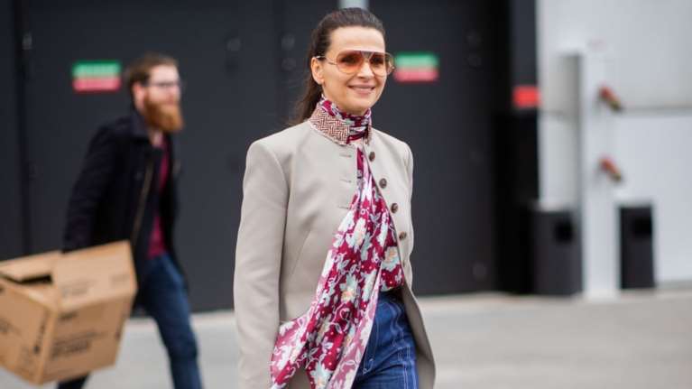 4 συμβουλές μόδας που ακολουθούν πιστά οι Γαλλίδες μετά τα 50