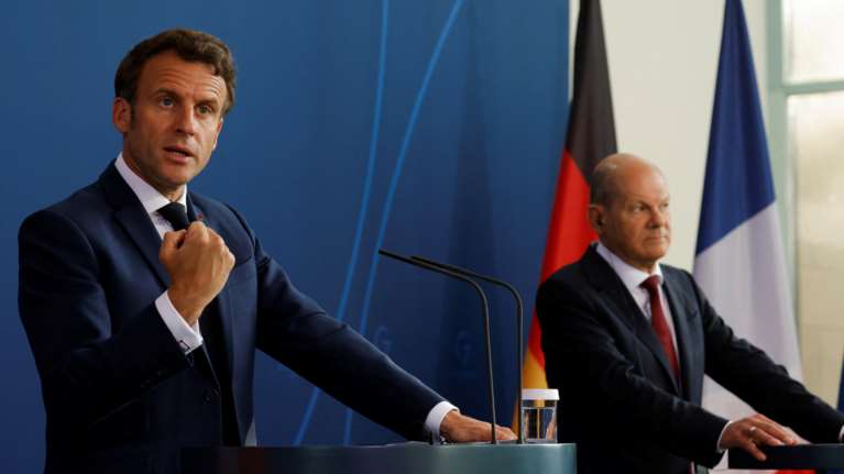 Στο Βερολίνο ο Μακρόν: Οι κυρώσεις στη Ρωσία θα αυξηθούν - Θα συνεχιστεί η οικονομική και στρατιωτική βοήθεια στο Κίεβο