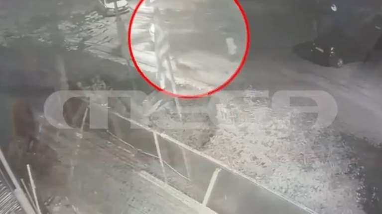 Βίντεο ντοκουμέντο από τη δράση της σπείρας που έκλεβε με όπλα οδηγούς ντελίβερι