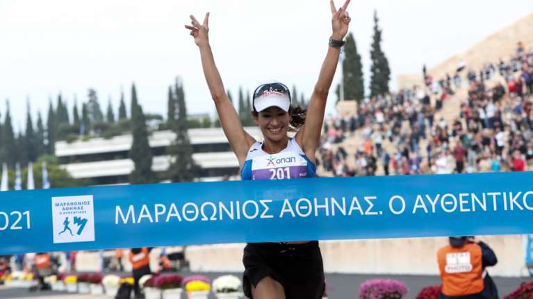Μαραθώνιος: Πρώτη στις γυναίκες η Γκλόρια Πριβιλέτζιο [εικόνες - βίντεο]
