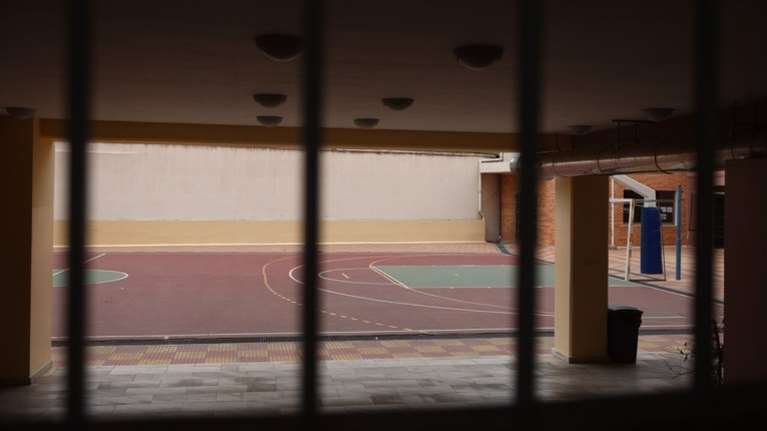 Σοκ στη Θεσσαλονίκη: Απήγαγαν, χτύπησαν και εκβίασαν 15χρονο μαθητή