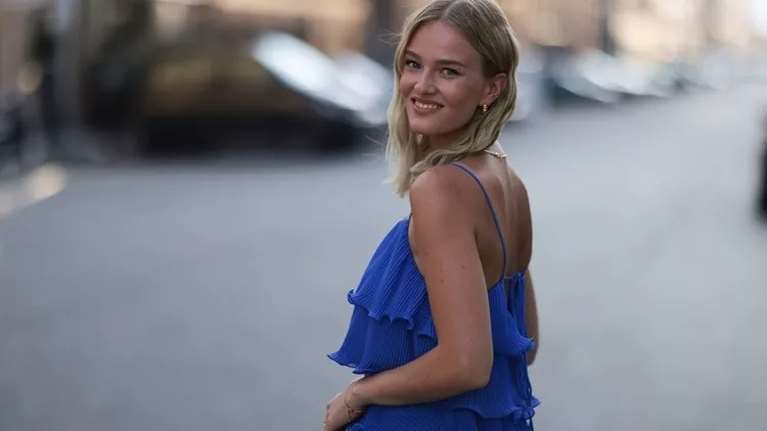 Το θαυματουργό ρόφημα που πίνουν τα μοντέλα για καθαρή και λαμπερή επιδερμίδα