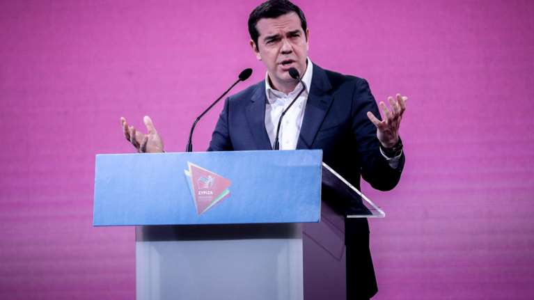 Ο Τσίπρας προκαλεί τον Μητσοτάκη: Αν τολμάς, στείλε με Ειδικό Δικαστήριο