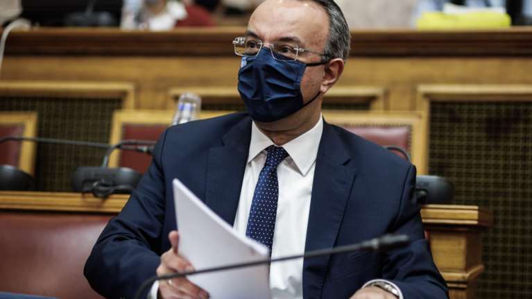 Σταϊκούρας: &quot;Η Ελλάδα περνά από την πλευρά του δανειολήπτη στην πλευρά του πιστωτή&quot;