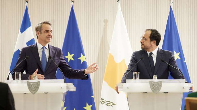 Κοινό ανακοινωθέν Ελλάδας - Κύπρου: &quot;Η λύση του Κυπριακού πρέπει να στηρίζεται στα ψηφίσματα των Ηνωμένων Εθνών&quot;