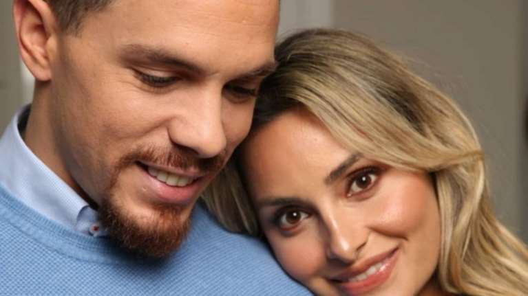 Λευτέρης Πετρούνιας και Βασιλική Μιλλούση: Οι γλυκύτατες κόρες τους πήραν τα πρώτα τους μετάλλια στην ενόργανη γυμναστική