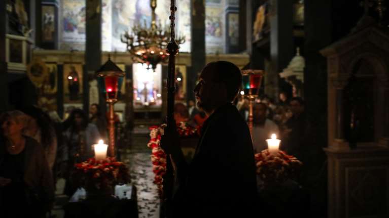 Ιερά Σύνοδος: Συνεργασία με την Πολιτεία για τις λειτουργίες τη Μεγάλη Εβδομάδα και το Πάσχα - Τι αποφάσισαν οι Ιεράρχες