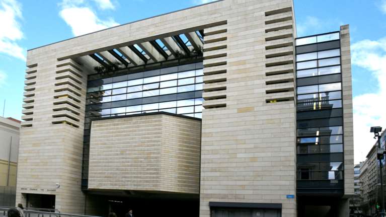 Αποκάλυψη: Δυο Τράπεζες ζήτησαν στα κρυφά, &quot;χρυσά bonus&quot; για τα στελέχη τους- Ποιος τα πάγωσε