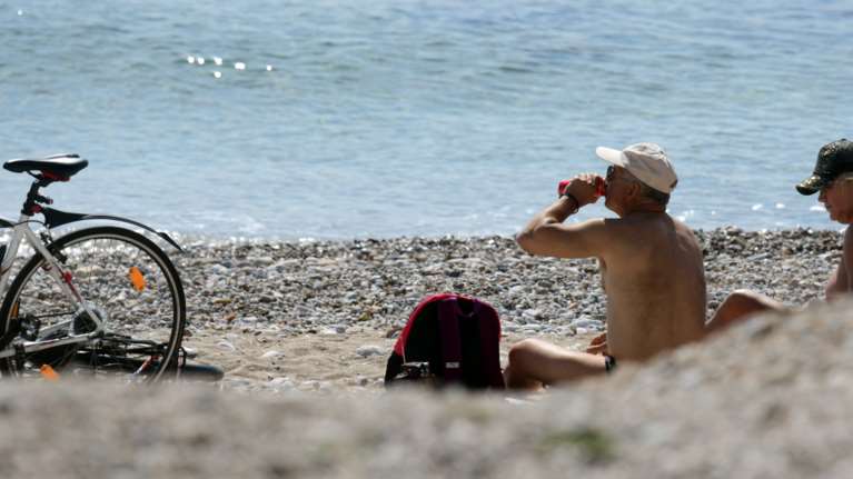 Ερχεται μίνι καλοκαιράκι με 30άρια - Δείτε αναλυτικά την πρόβλεψη μέχρι την Τετάρτη