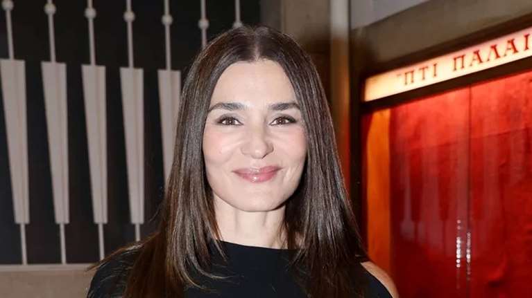 Η Μαρία Ναυπλιώτου μόλις υιοθέτησε το αγαπημένο κούρεμα της Monica Bellucci