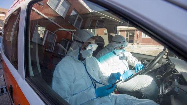 Στη δικαιοσύνη νοσούντες από κορονοϊό στην Αυστρία: Νόσησαν στο  χιονοδρομικό κέντρο Ίσγκλ