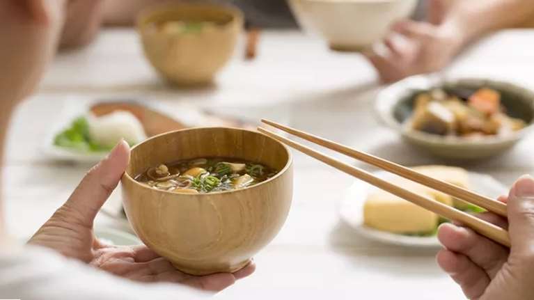 Τι είναι αυτό που κάνει την ιαπωνική διατροφή τόσο υγιεινή;