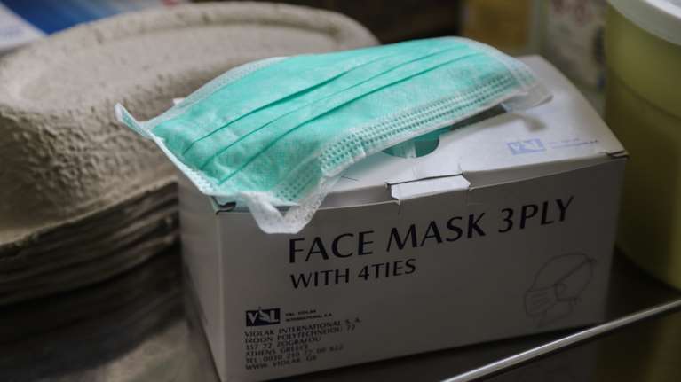 Πρόστιμα 122.500€ από τη Γ.Γ. Καταναλωτή για αθέμιτες πρακτικές - Κατάσχεσαν 9.750 μάσκες