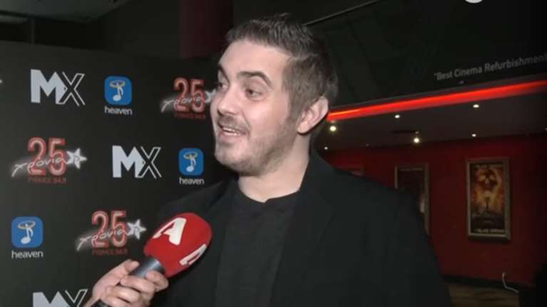 Μιχάλης Χατζηγιάννης &quot;Μου προκάλεσε αποστροφή ο στίχος του Light - Δεν θα μπορούσα να βρεθώ μουσικά μαζί του&quot;