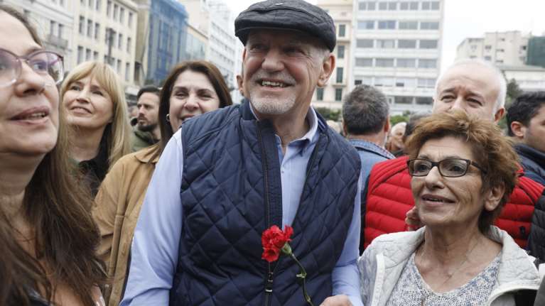 Ηττα του Γιώργου Παπανδρέου για δεύτερη φορά απέναντι στον Ανδρουλάκη - &quot;Τζίφος&quot; η στήριξή του στον Χάρη Δούκα