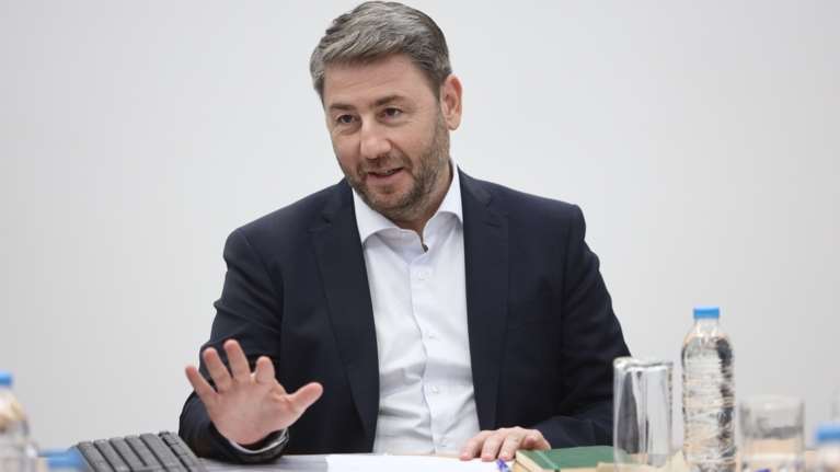 Ανδρουλάκης: Καθαρές λύσεις είναι η απάντηση μας στην κυβερνητική αλαζονεία