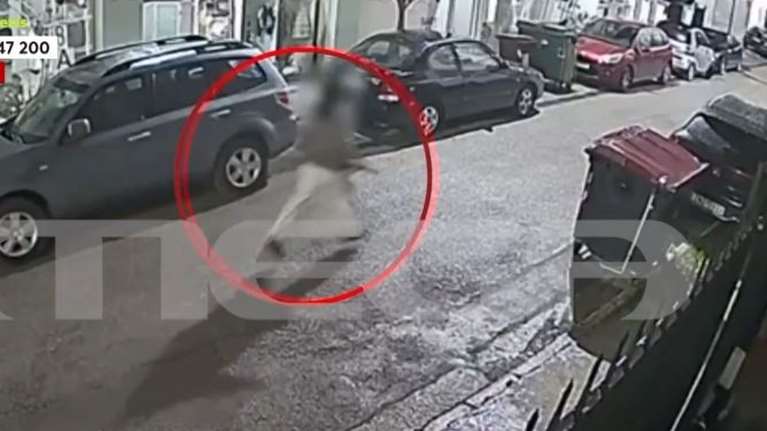 &quot;Δράκος&quot; του Περιστερίου: Συγγραφέας στα θύματά του - &quot;Πετάχτηκε ημίγυμνος από τον θάμνο, ούρλιαζα αλλά με κυνήγησε&quot;