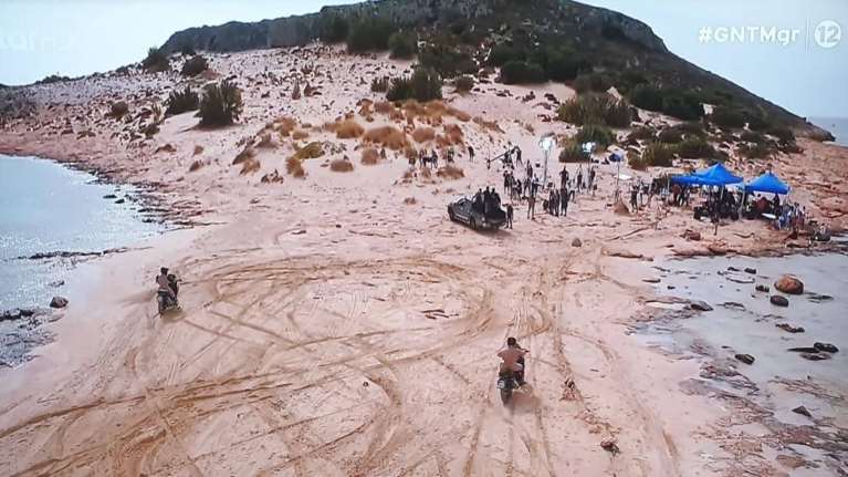 &quot;Καμπάνα&quot; στο GNTM: Πρόστιμο 3.000 ευρώ για γυρίσματα σε προστατευόμενες παραλίες στην Ελαφόνησο