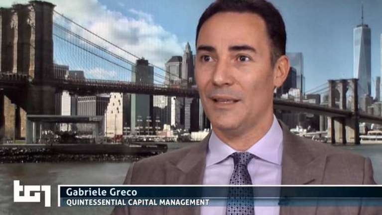 Νέο &quot;χτύπημα&quot; του QCM σε ελληνική εταιρεία: Η Akazoo είναι ένας πύργος από τραπουλόχορτα