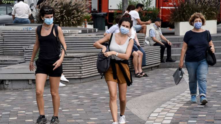 Ο κορονοϊός κάνει &quot;πάρτι&quot; στην Αττική: Στα 195 τα νέα κρούσματα, 21 υπό διερεύνηση, αυξάνονται σε Καρδίτσα, Πέλλα