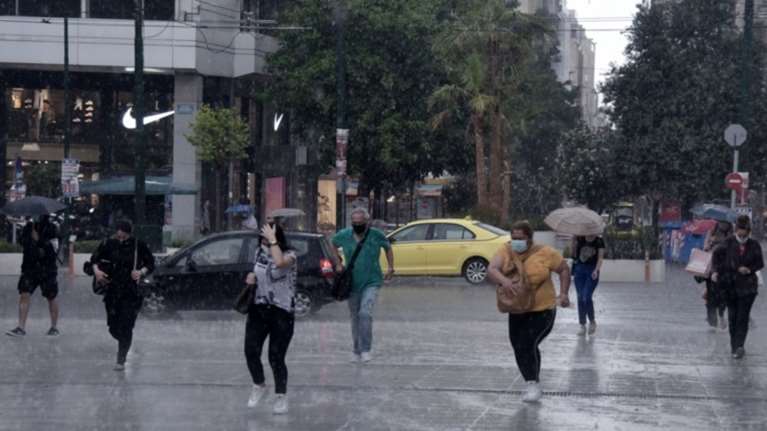 "Καμπανάκι" Καλλιάνου για την κακοκαιρία: Φαινόμενα Hydrological load - Οι περιοχές με τους μεγαλύτερους όγκουs νερού