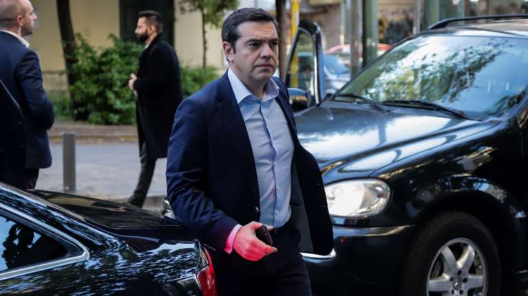 Αναταραχή στην Κουμουνδούρου: Βλέπει ή όχι πρόωρες κάλπες ο Αλέξης Τσίπρας;