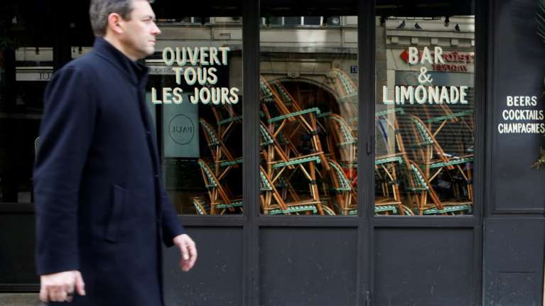 Γαλλία: Η οικονομία της χώρας αναμένεται να επιστρέψει στα προ κρίσης επίπεδα μόνο το 2022