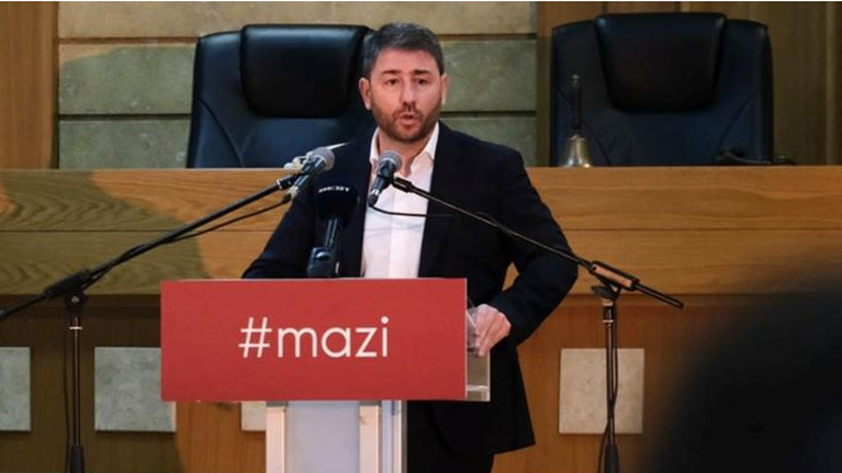 Νίκος Ανδρουλάκης: Η πολιτική, το σύμφωνο συμβίωσης και ο γιος του, Μαρίνος - Η άγνωστη ζωή του πολιτικού