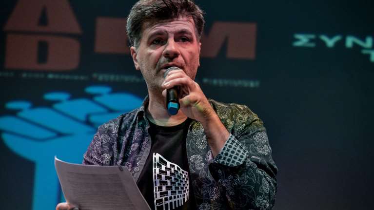 Αποχωρεί ο Φοίβος Δεληβοριάς από τη &quot;Λυσιστράτη&quot; του Εθνικού- Οι λόγοι που επικαλείται