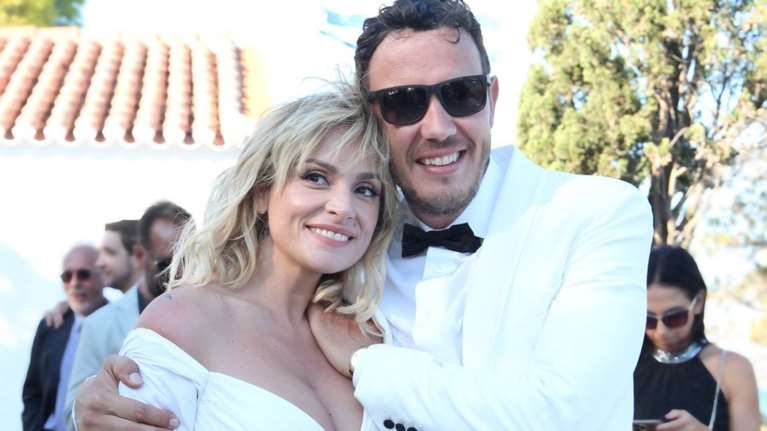 Βαρύ πένθος για την Ελεωνόρα Ζουγανέλη και τον σύζυγό της - Δύσκολες ώρες