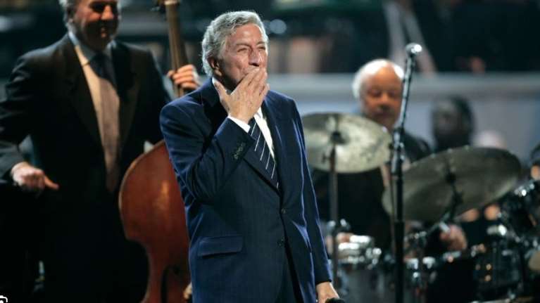 Πέθανε ο θρύλος τραγουδιστής της ποπ και της τζαζ Τόνι Μπένετ- Ηταν 96 ετών